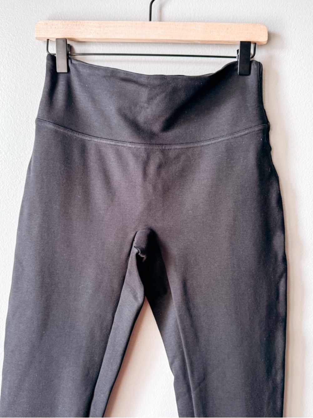 Spanx No Front Seam High Rise Leggings Black Size M - Picture 2 of 7